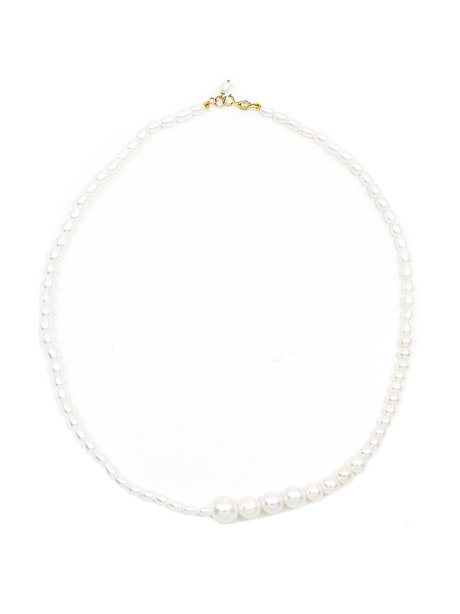 Gradual Pearl Necklace