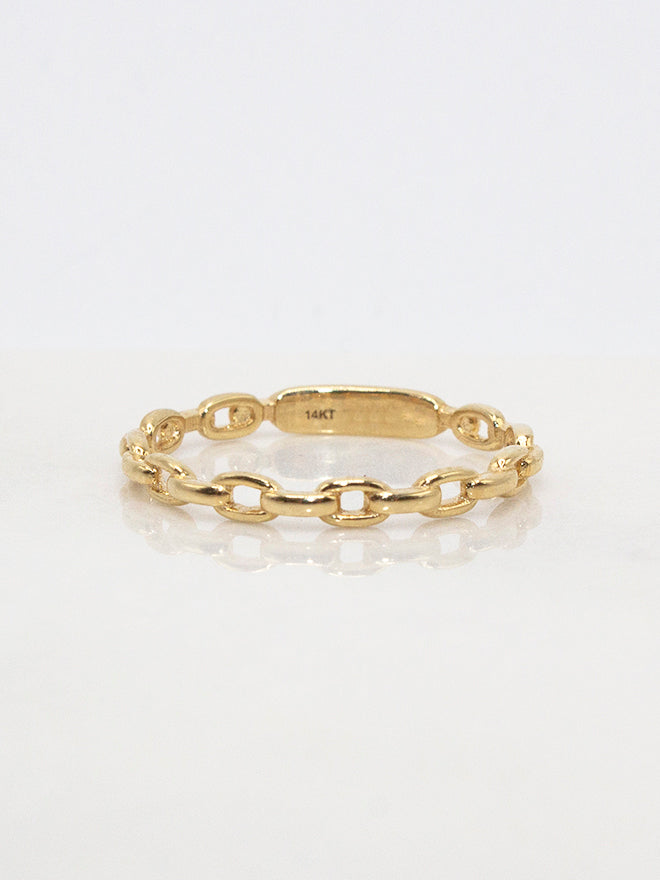 Petite Oval Link Ring