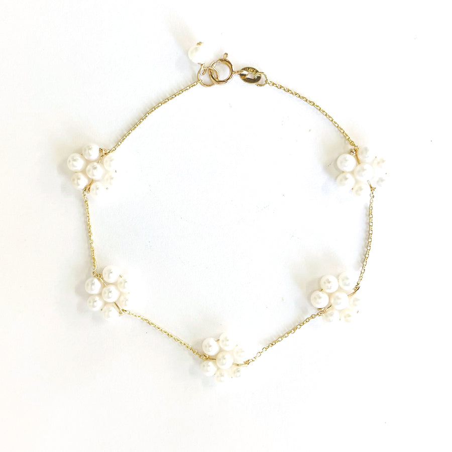 Pearl Flower Station Bracelet