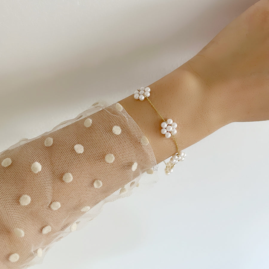 Pearl Flower Station Bracelet