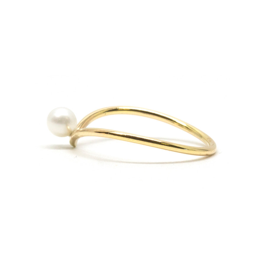 Baby Pearl Point Ring