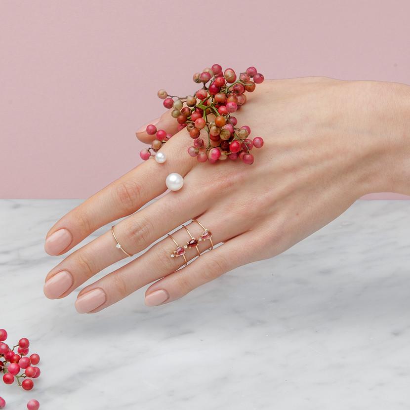 Garnet Diamond Ring