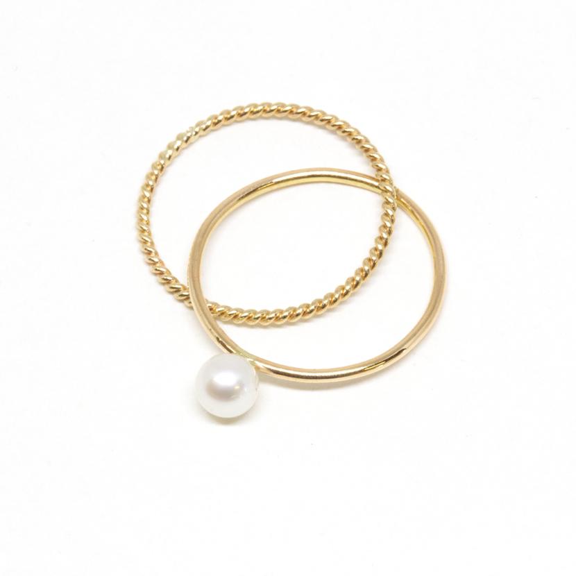 Skinny Pearl Crisscross Ring